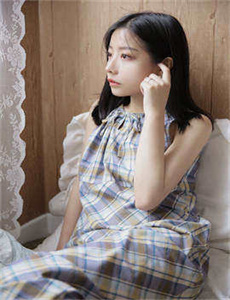 美女日系裸妆照直播-720P在在线播放理论片
